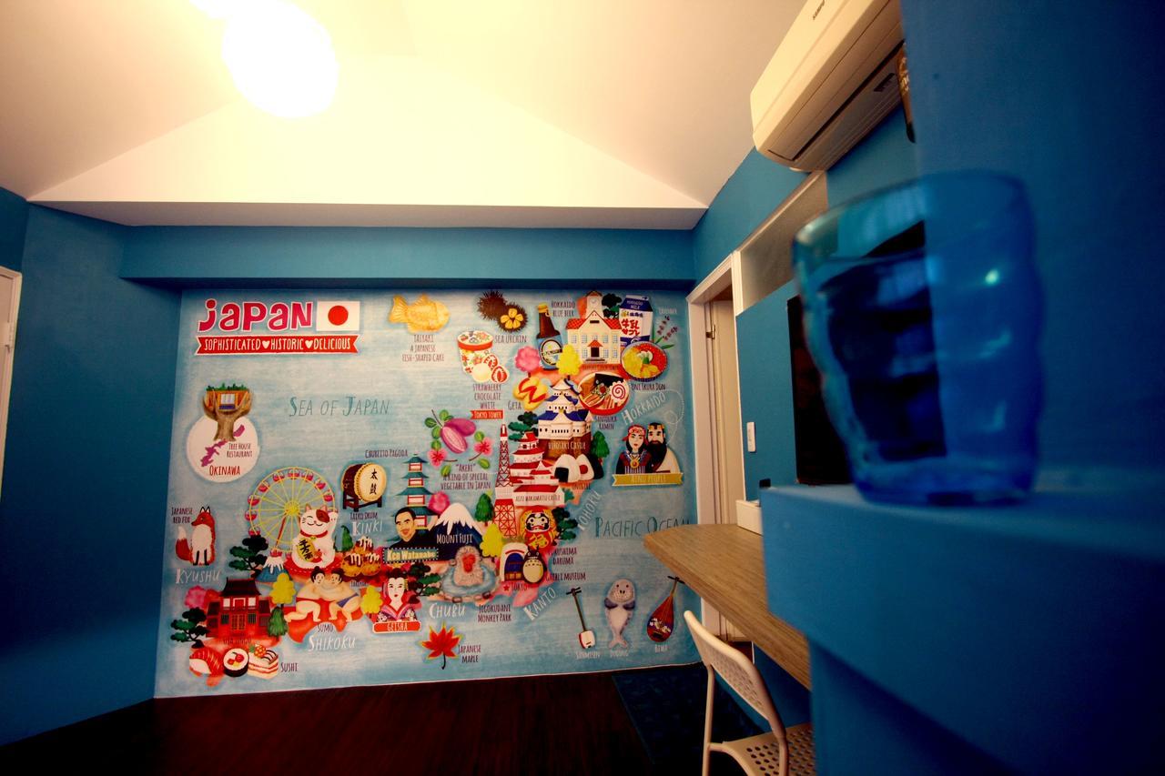 Color House Hostel Taichung Room photo