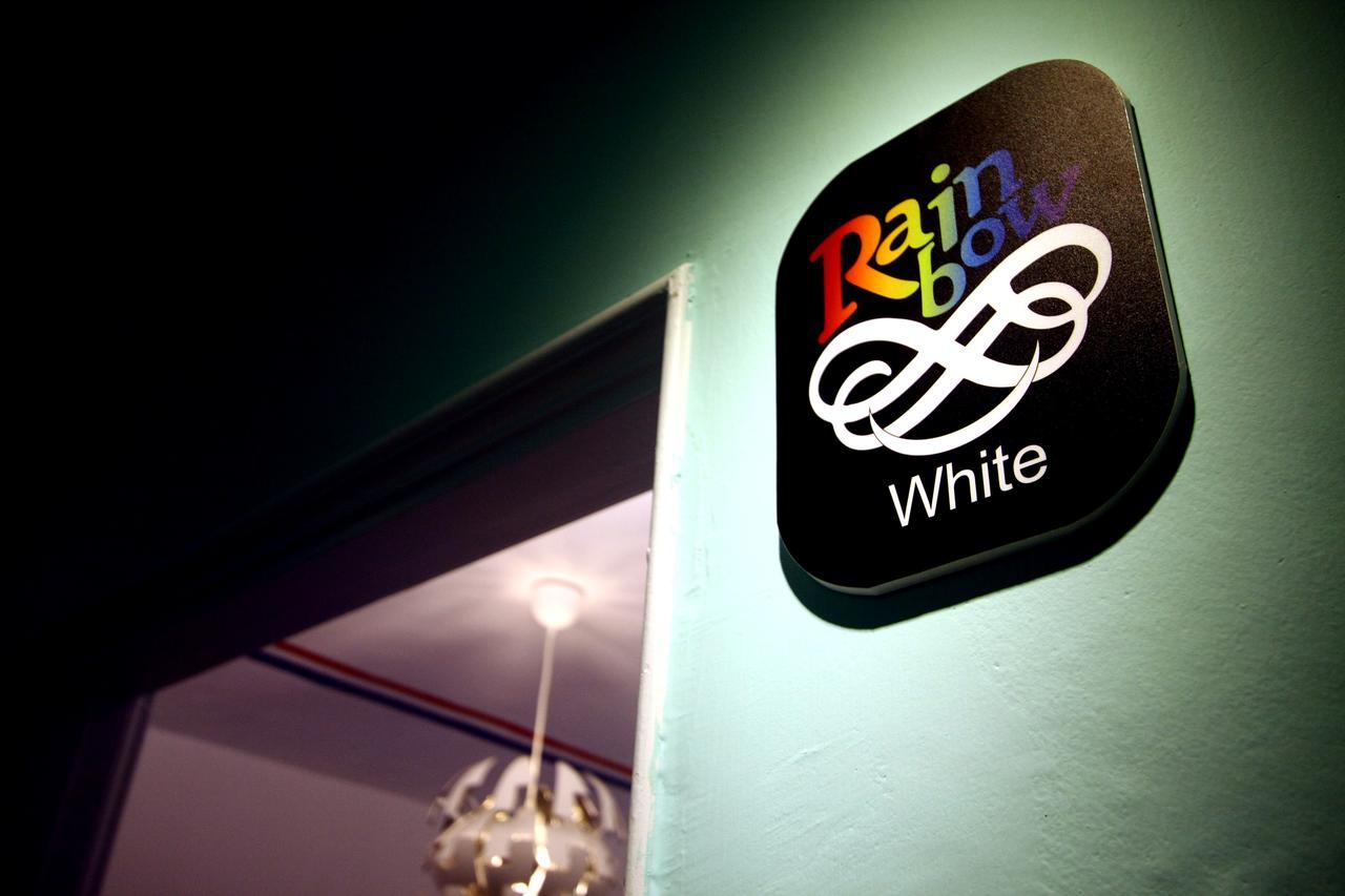 Color House Hostel Taichung Room photo