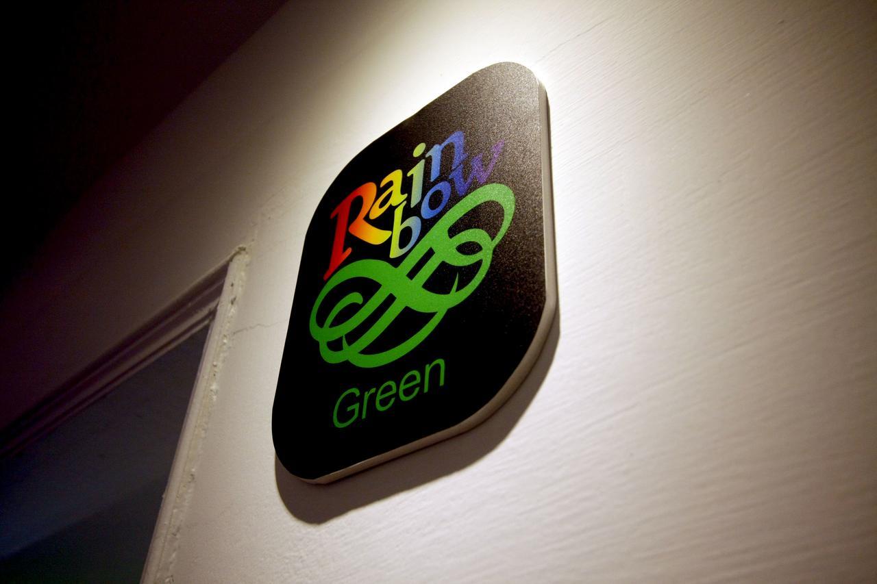Color House Hostel Taichung Room photo