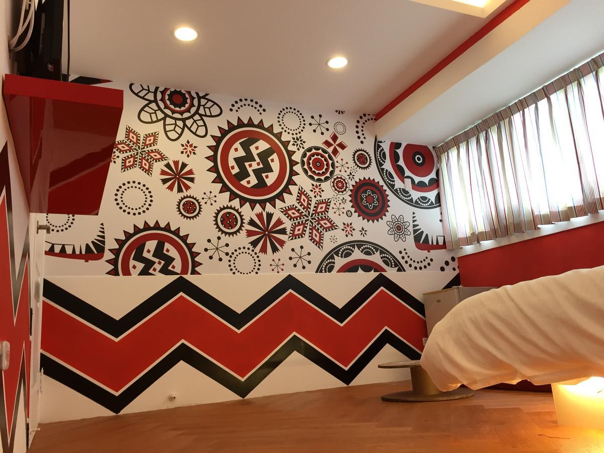 Color House Hostel Taichung Room photo